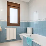Casa Con Jardin En Poo De - La Vicoca Llanes