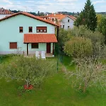 Casa Con Jardin En Poo De - La Vicoca Σαλέ *
