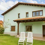 Casa Con Jardin En Poo De - La Vicoca *