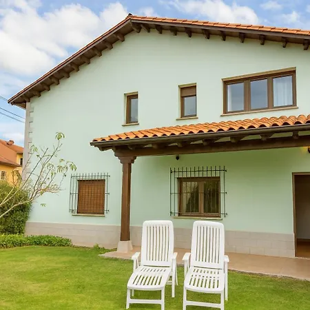 Casa Con Jardin En Poo De - La Vicoca *