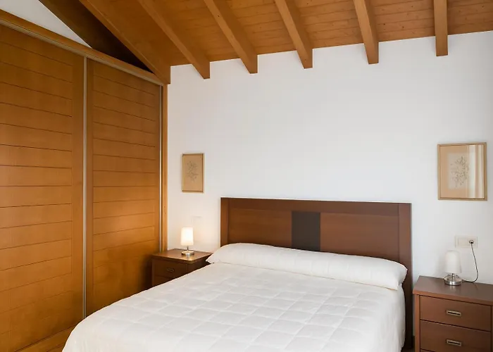 Casa Con Jardin En Poo De - La Vicoca Chalet Llanes