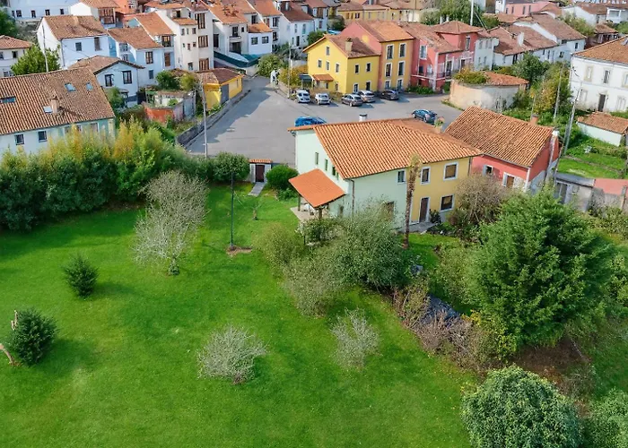 Casa Con Jardin En Poo De - La Vicoca Chalet Llanes